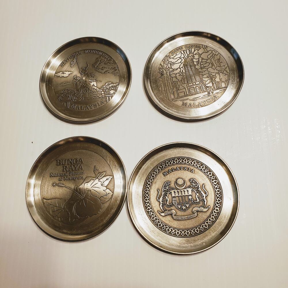 Royal Selangor Pewter 97% Coaster set of 4. Pre-owned, good shape